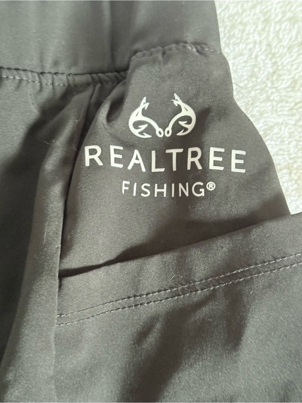Realtree Fishing Black Athletic Shorts - M/M (8-10)